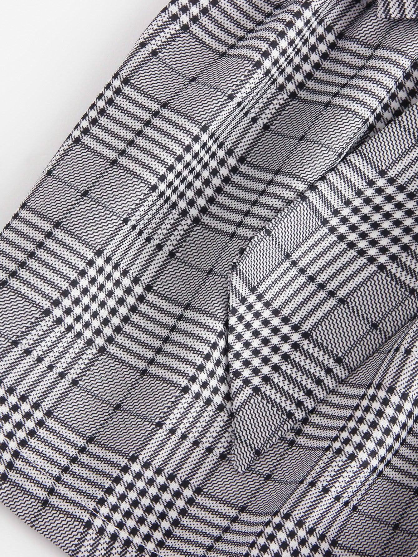 Self Tie Waist Plaid Shorts