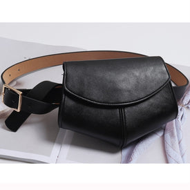 Women Serpentine Fanny Pack