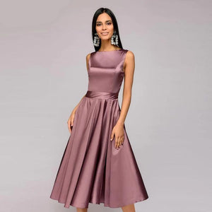 Vintage style knee-length dress fashion sleeveless elegant